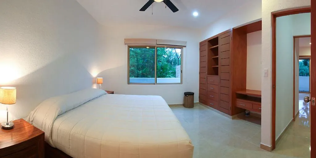 Moon Forest Tulum 0*,